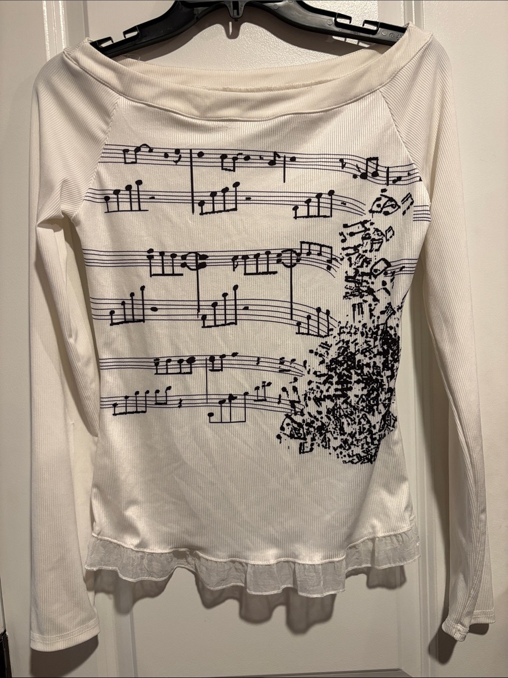 Music 🎶🎼 Notes Top